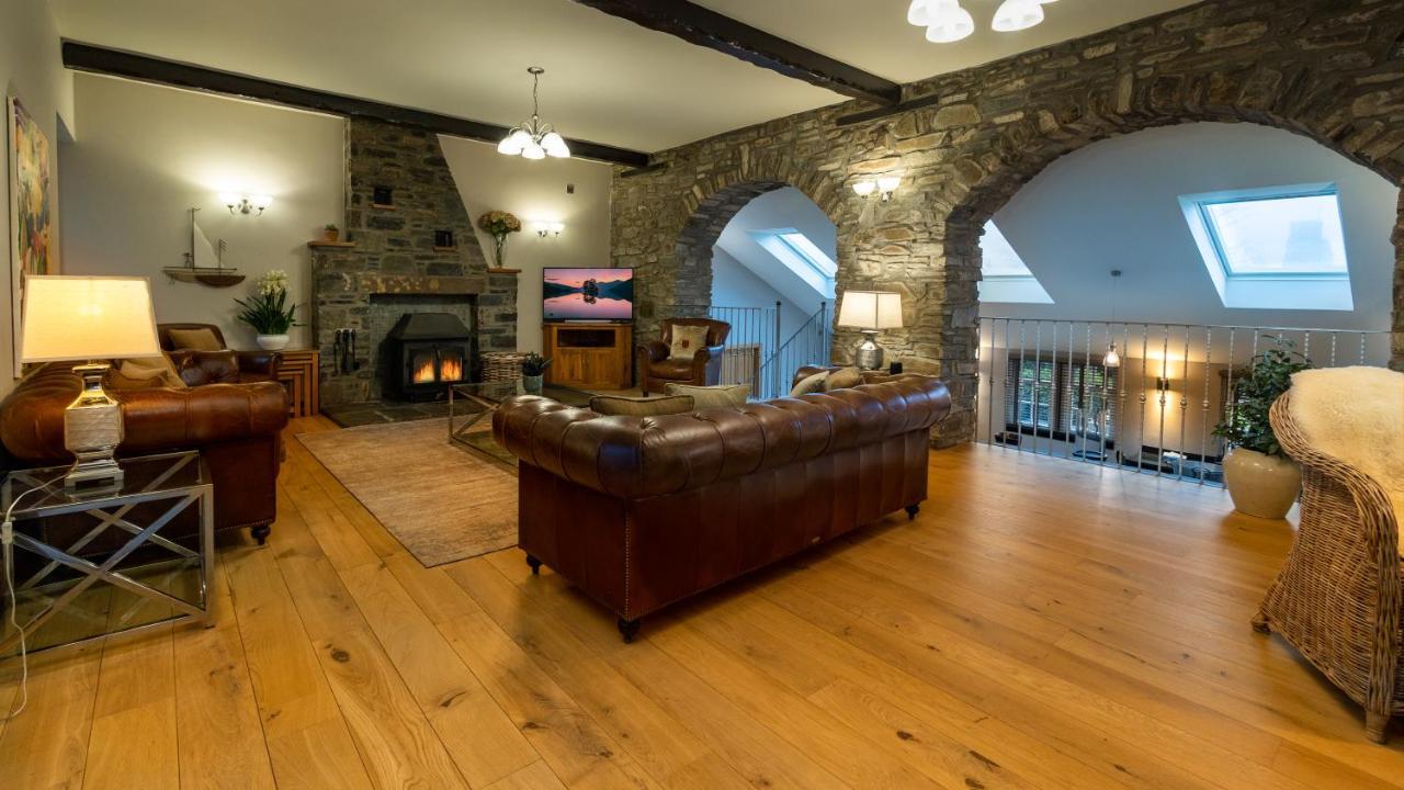 Mains Of Taymouth Country Estate 5* Houses Kenmore  Exterior photo