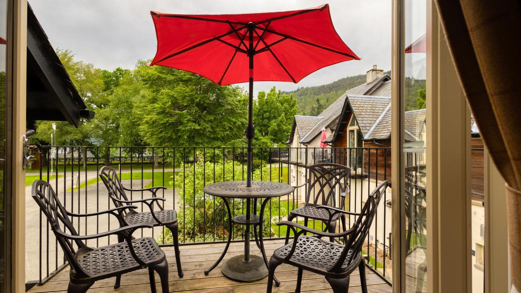 Mains Of Taymouth Country Estate 5* Houses Kenmore  Exterior photo
